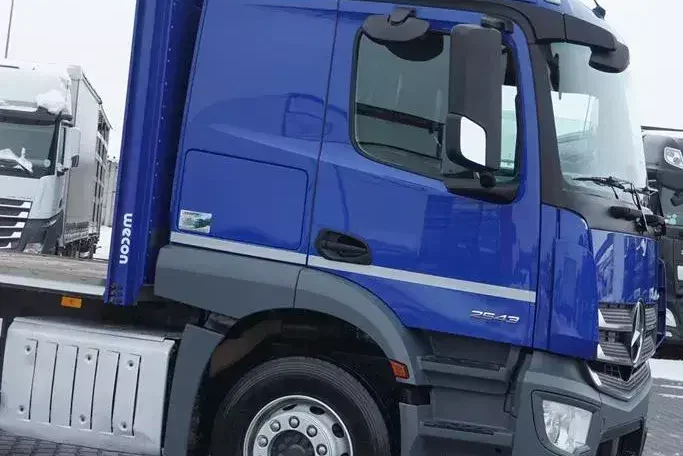 Mercedes ACTROS / 2543 / ACC / E 6 / PEŁNY ADR / PLATFORMA / ZAWIESIE POD WÓZEK zdjęcie 24