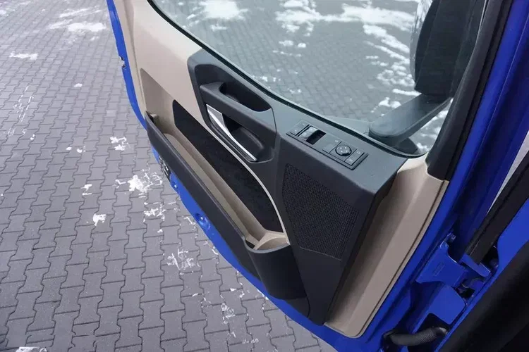 Mercedes ACTROS / 2543 / ACC / E 6 / PEŁNY ADR / PLATFORMA / ZAWIESIE POD WÓZEK zdjęcie 35