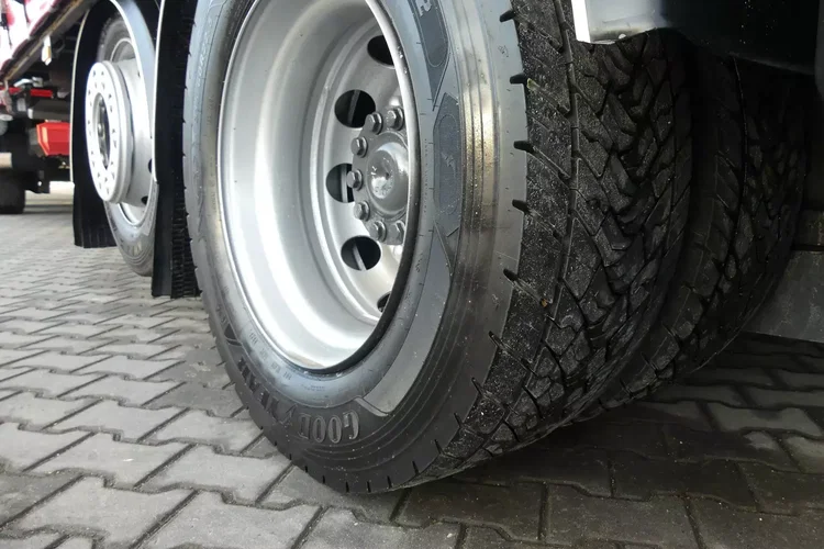 Mercedes ACTROS 2543 MP4 / EURO 6 / ZESTAW TANDEM / zdjęcie 11