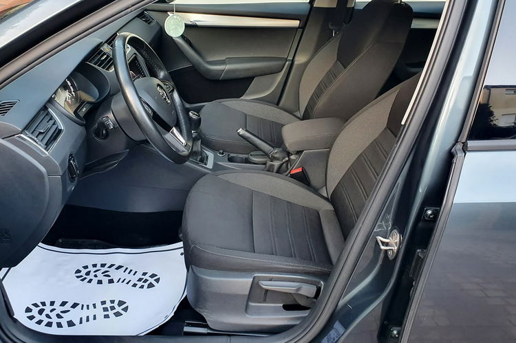 Skoda Octavia 1.6 TDI 115 KM, AMBITION, Nawigacja Salon PL stan bdb zdjęcie 18