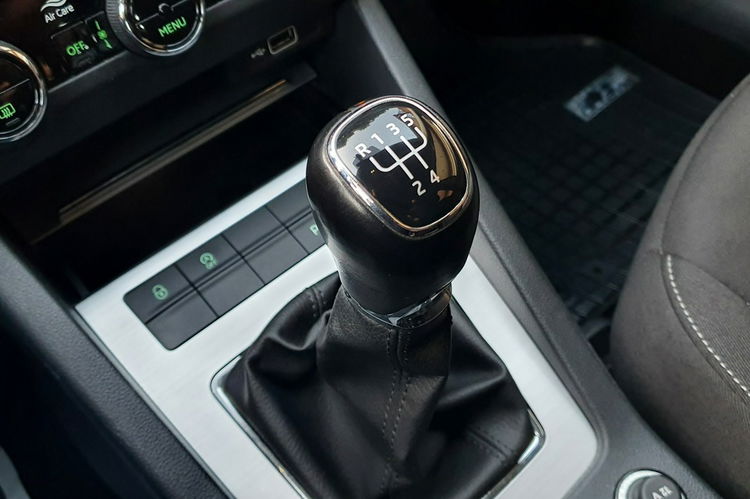 Skoda Octavia 1.6 TDI 115 KM, AMBITION, Nawigacja Salon PL stan bdb zdjęcie 30