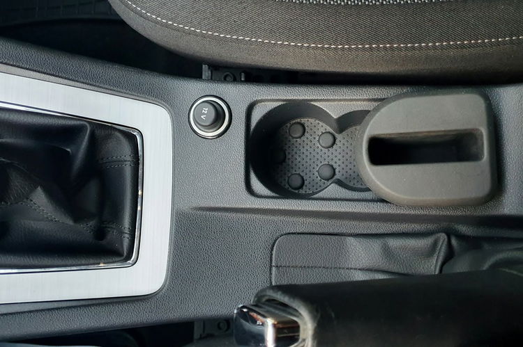 Skoda Octavia 1.6 TDI 115 KM, AMBITION, Nawigacja Salon PL stan bdb zdjęcie 31