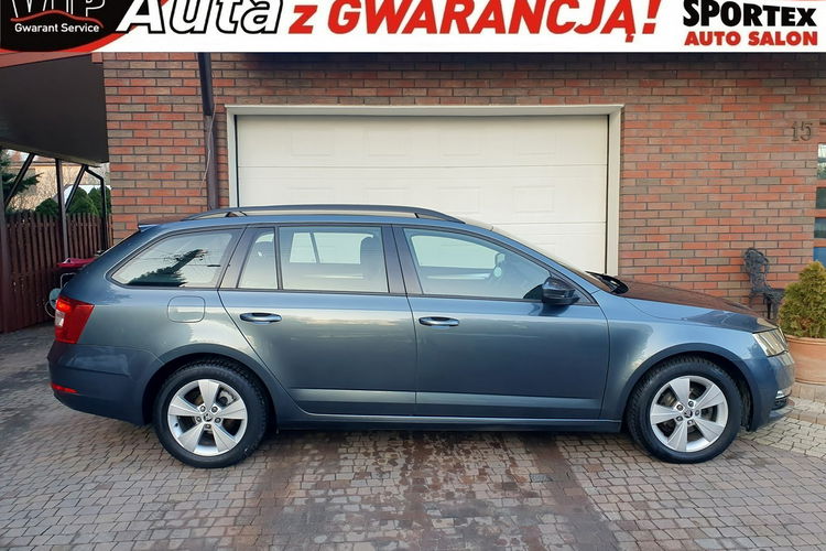 Skoda Octavia 1.6 TDI 115 KM, AMBITION, Nawigacja Salon PL stan bdb zdjęcie 7
