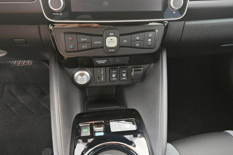 Nissan Leaf max wersja bateria 62kWh 25 tyskm moc 217KM jedyny taki gwaranc zdjęcie 11