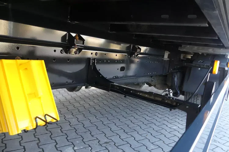 MAN TGM 18.290 / IZOTERMA + WINDA / GLOB / EURO 6 / OTWIERANY BOK / zdjęcie 18