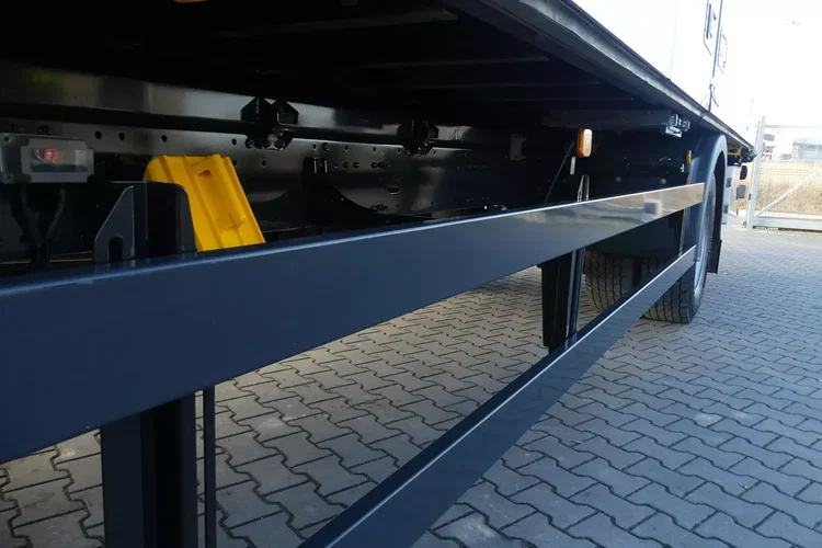 MAN TGM 18.290 / IZOTERMA + WINDA / GLOB / EURO 6 / OTWIERANY BOK / zdjęcie 22