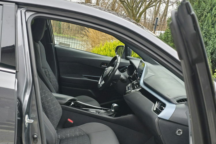 Toyota C-HR 1.8 Hybrid GPF STYLE / Salon PL I-właściciel / Bezwypadkowa zdjęcie 15