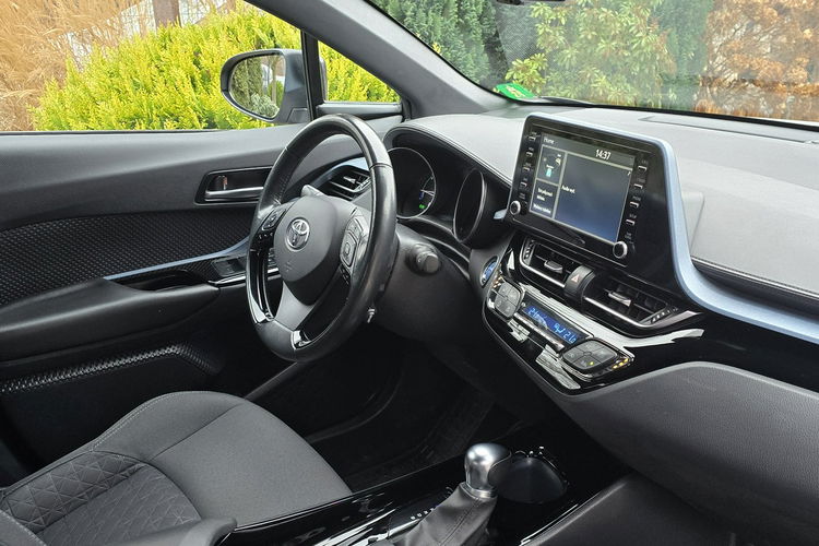 Toyota C-HR 1.8 Hybrid GPF STYLE / Salon PL I-właściciel / Bezwypadkowa zdjęcie 17