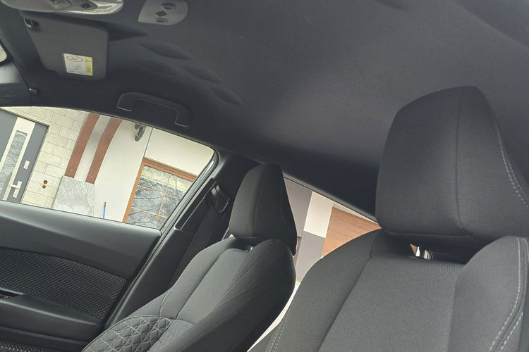 Toyota C-HR 1.8 Hybrid GPF STYLE / Salon PL I-właściciel / Bezwypadkowa zdjęcie 21