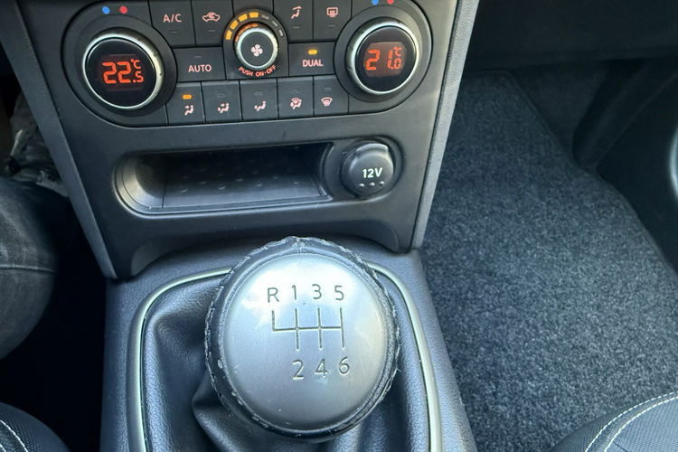 Nissan Qashqai Zadbany Bezwypadkowy Niski oryginalny przebieg zdjęcie 10