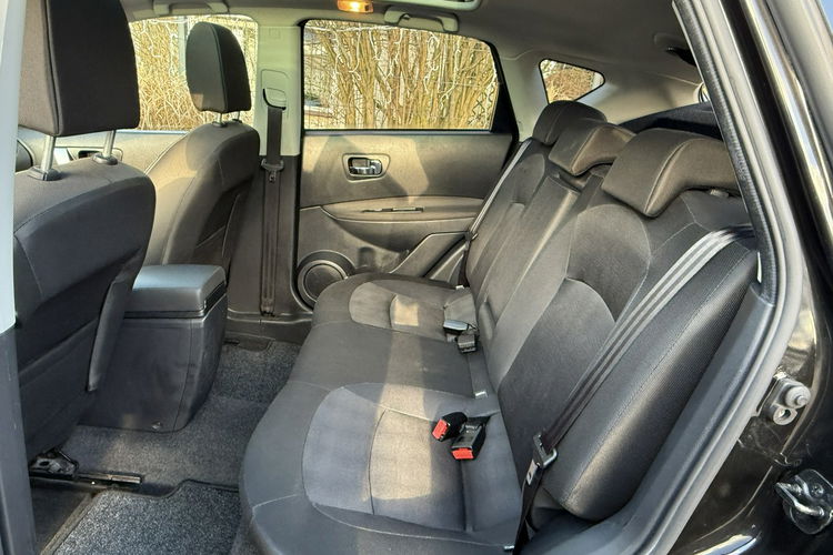 Nissan Qashqai Zadbany Bezwypadkowy Niski oryginalny przebieg zdjęcie 23