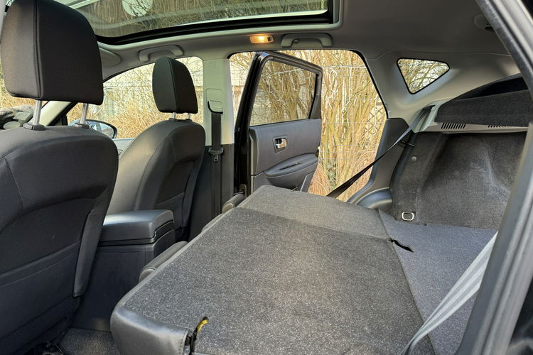 Nissan Qashqai Zadbany Bezwypadkowy Niski oryginalny przebieg zdjęcie 26