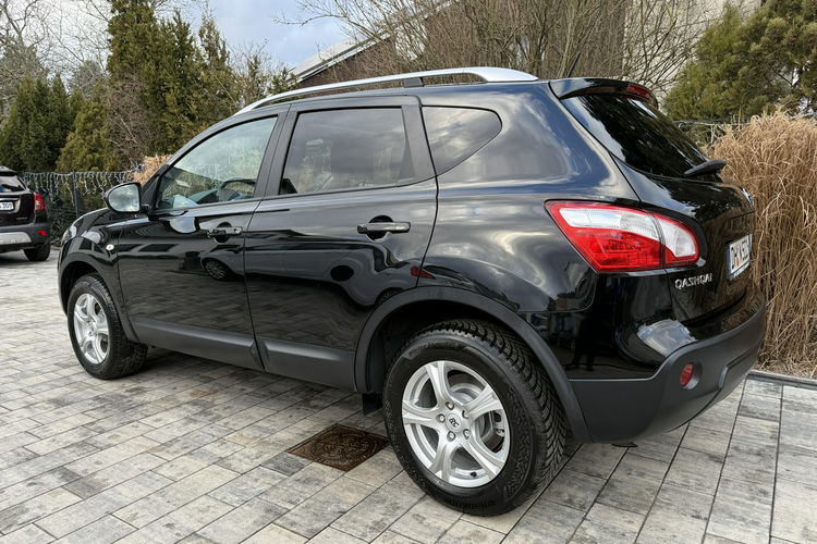 Nissan Qashqai Zadbany Bezwypadkowy Niski oryginalny przebieg zdjęcie 28