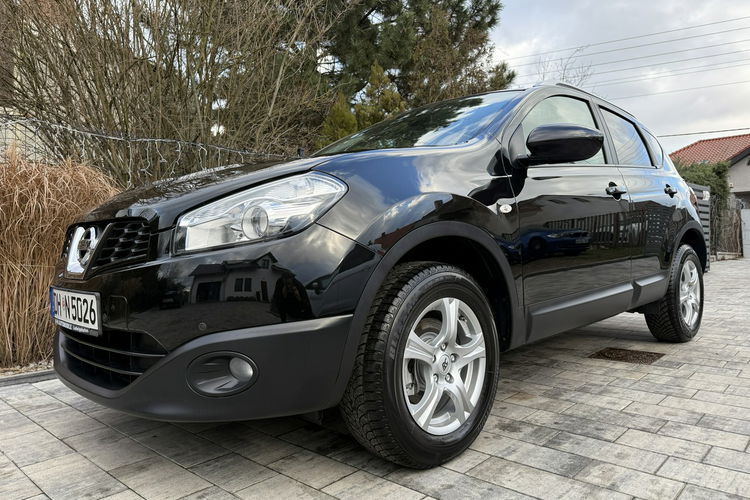 Nissan Qashqai Zadbany Bezwypadkowy Niski oryginalny przebieg zdjęcie 31