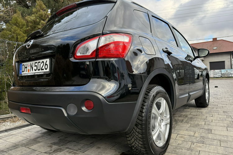 Nissan Qashqai Zadbany Bezwypadkowy Niski oryginalny przebieg zdjęcie 34