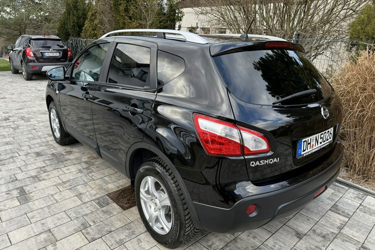 Nissan Qashqai Zadbany Bezwypadkowy Niski oryginalny przebieg zdjęcie 4
