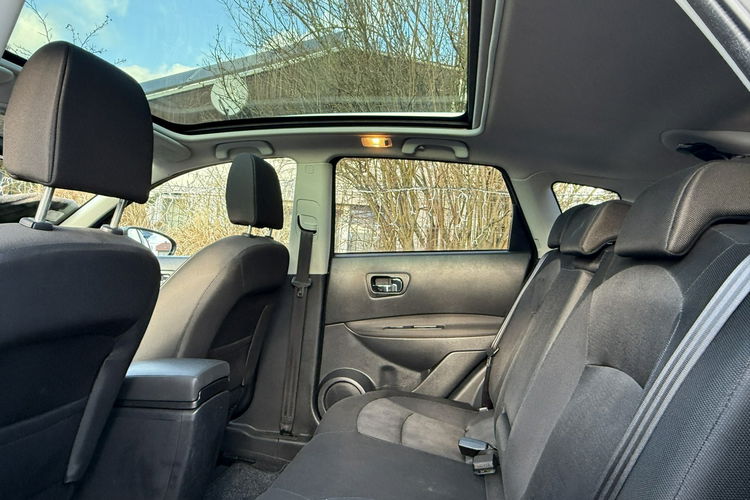 Nissan Qashqai Zadbany Bezwypadkowy Niski oryginalny przebieg zdjęcie 7