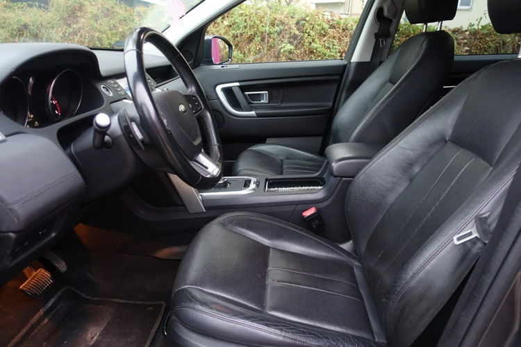 Land Rover Discovery Sport Rezerwacja zdjęcie 7