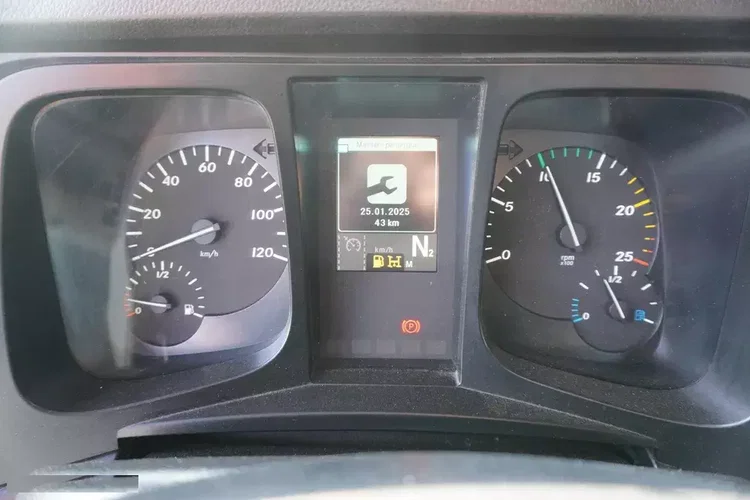 Mercedes Arocs 1833 / 87 000 km / Hds HIAB X-DUO 128 B-2 / trójstronna wywrotka zdjęcie 16