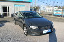 Volkswagen Passat ESSENCE LED F-vat Salon Polska Gwarancja zdjęcie 3