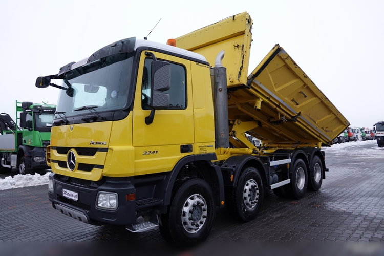 Mercedes ACTROS 3241 / 8x4 / WYWROTKA / HYDROBURTA / BORDMATIC / EURO 5 EEV / ŁADOWNOŚĆ: 19 500 KG  zdjęcie 2