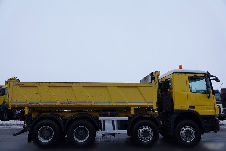 Mercedes ACTROS 3241 / 8x4 / WYWROTKA / HYDROBURTA / BORDMATIC / EURO 5 EEV / ŁADOWNOŚĆ: 19 500 KG  zdjęcie 32