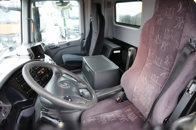 Mercedes ACTROS 3241 / 8x4 / WYWROTKA / HYDROBURTA / BORDMATIC / EURO 5 EEV / ŁADOWNOŚĆ: 19 500 KG  zdjęcie 45