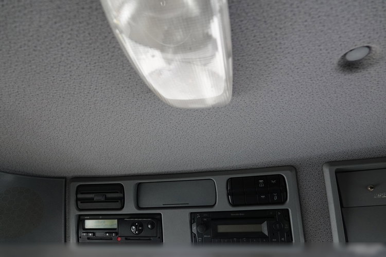 Mercedes ACTROS 3241 / 8x4 / WYWROTKA / HYDROBURTA / BORDMATIC / EURO 5 EEV / ŁADOWNOŚĆ: 19 500 KG  zdjęcie 54