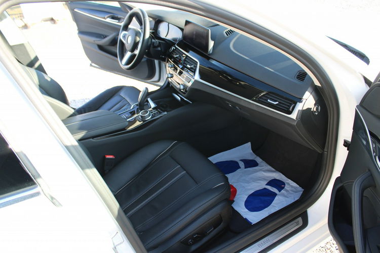 BMW 530 530e F-Vat Gwarancja Salon Polska Skóra Led zdjęcie 36