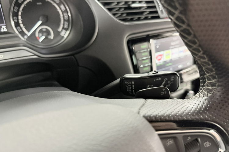 Skoda Octavia RS 2.0 TDI 184KM CANTON HiFi AppleCar LED Bi-Xenon Duża Navi Niemiec zdjęcie 43