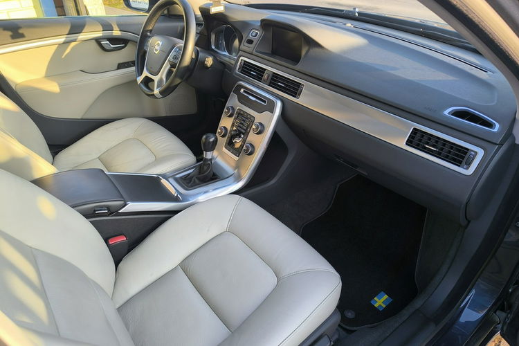 Volvo V70 1.6d 115KM Klimatronic Navi Skóra zdjęcie 24