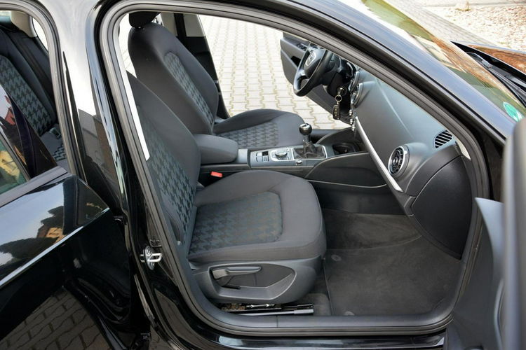 A3 Ledy Bi-Xenon Navi Klimatronic Parktronic Aso Audi zdjęcie 17
