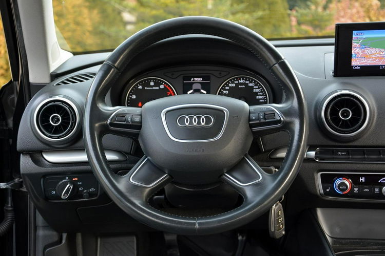 A3 Ledy Bi-Xenon Navi Klimatronic Parktronic Aso Audi zdjęcie 24