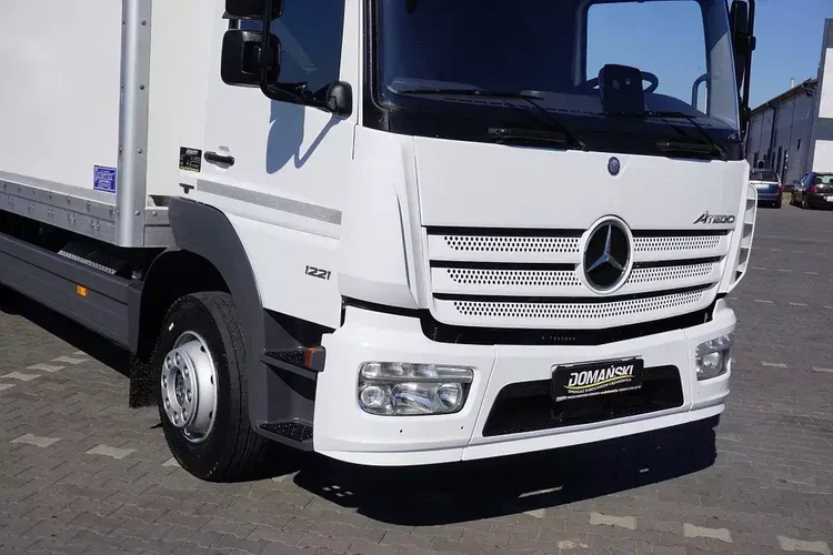 Mercedes ATEGO / 1221 / ACC / EURO 6 / KONTENER + WINDA / 17 PALET zdjęcie 20