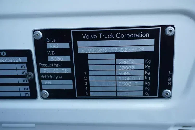 Volvo FM / 410 / E 6 / CHŁODNIA + WINDA / 21 PALET / DOPPEL STOCK / MULTI TEMPERATTURA zdjęcie 11