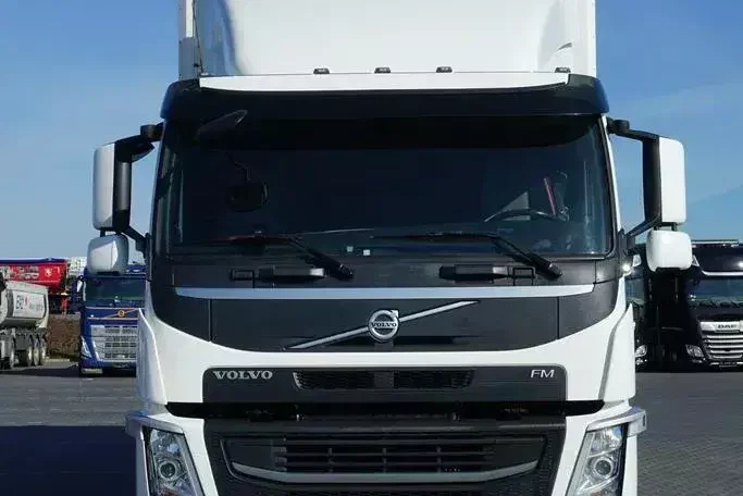 Volvo FM / 410 / E 6 / CHŁODNIA + WINDA / 21 PALET / DOPPEL STOCK / MULTI TEMPERATTURA zdjęcie 16