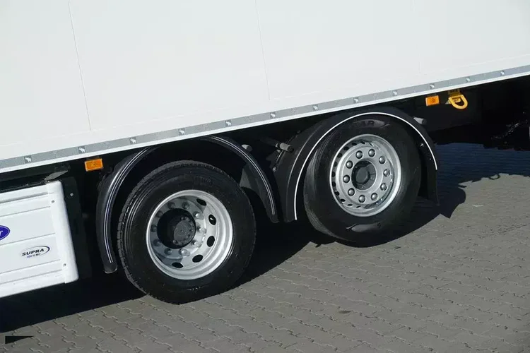 Volvo FM / 410 / E 6 / CHŁODNIA + WINDA / 21 PALET / DOPPEL STOCK / MULTI TEMPERATTURA zdjęcie 25