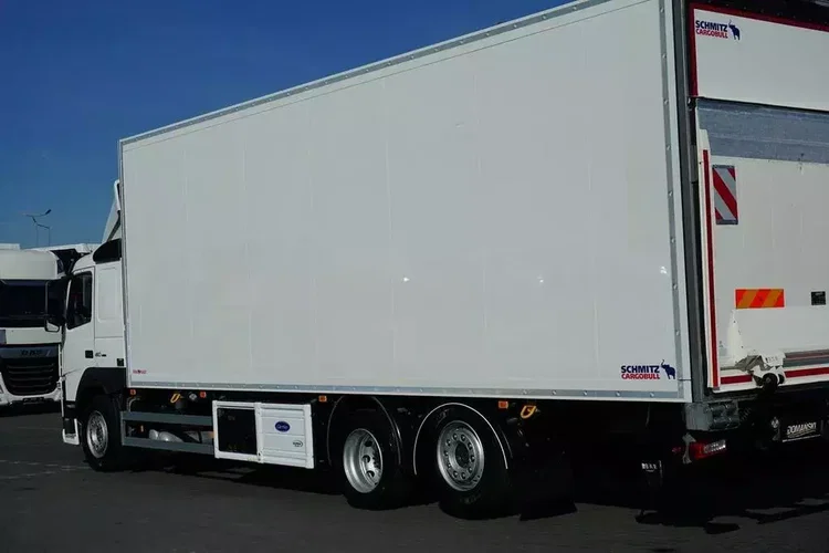 Volvo FM / 410 / E 6 / CHŁODNIA + WINDA / 21 PALET / DOPPEL STOCK / MULTI TEMPERATTURA zdjęcie 37