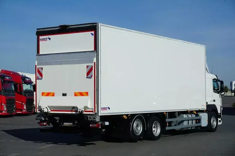Volvo FM / 410 / E 6 / CHŁODNIA + WINDA / 21 PALET / DOPPEL STOCK / MULTI TEMPERATTURA zdjęcie 5