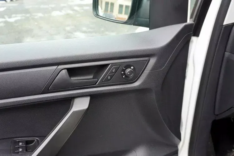 Volkswagen caddy zdjęcie 19