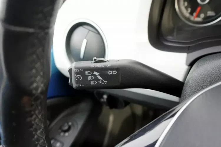 Volkswagen up zdjęcie 13