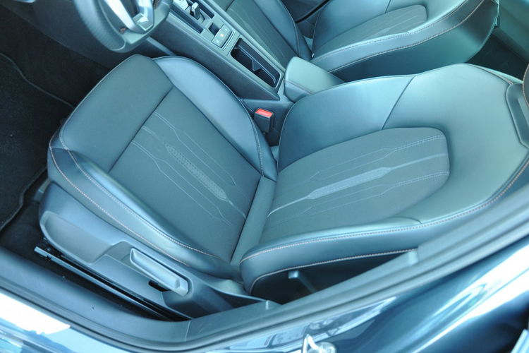 Cupra Formentor 1.5TSI 150KM DSG Kamera El.Klapa Beats Ambiente Gwar. Dealer FV23% zdjęcie 9