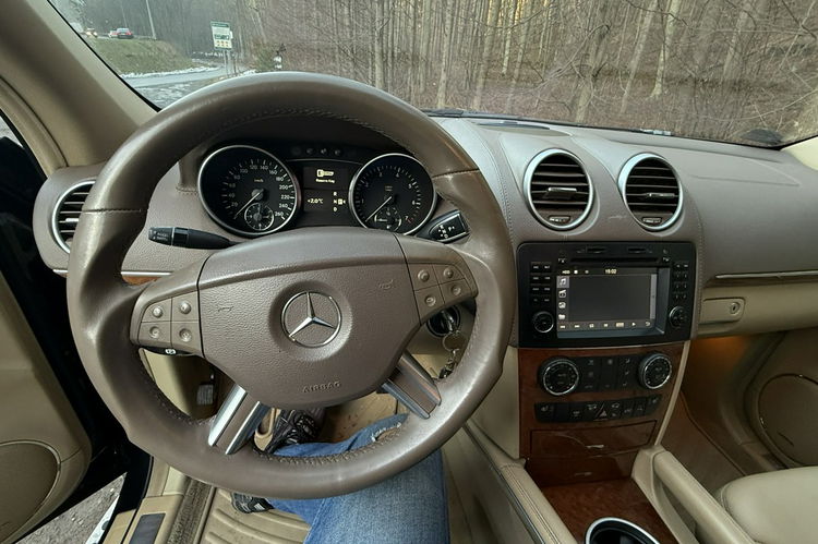 Mercedes GL 450 4.7v8+gaz 7 osób. full opcja doinwestowany mega zadbany zamiana gwaran zdjęcie 14