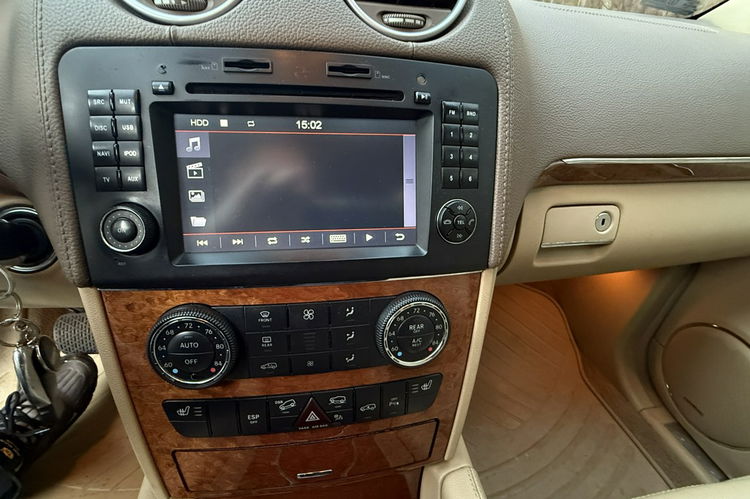 Mercedes GL 450 4.7v8+gaz 7 osób. full opcja doinwestowany mega zadbany zamiana gwaran zdjęcie 19