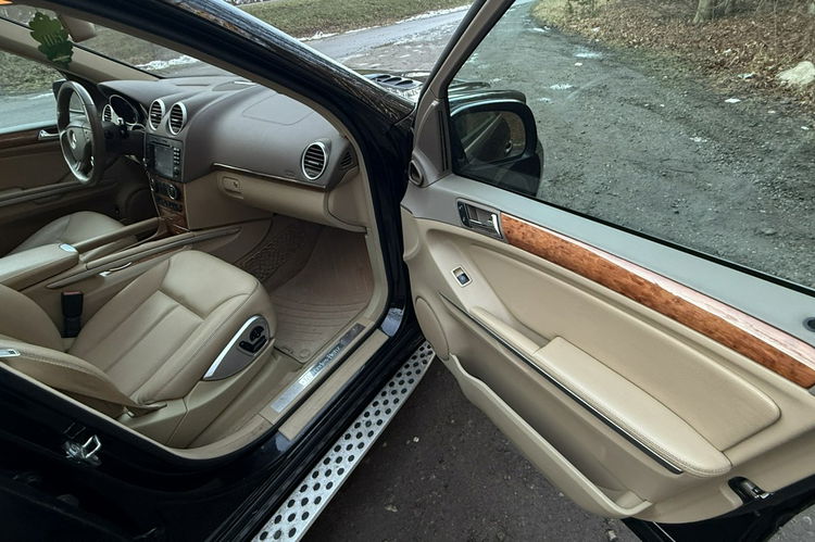 Mercedes GL 450 4.7v8+gaz 7 osób. full opcja doinwestowany mega zadbany zamiana gwaran zdjęcie 30