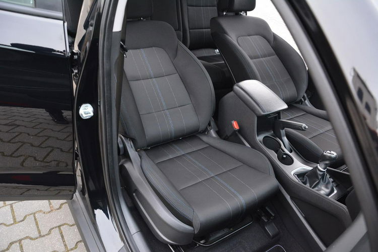 Hyundai Tucson 79 tys Przebieg Ledy Duża Navi Kamera ASO Alu 19 zdjęcie 17