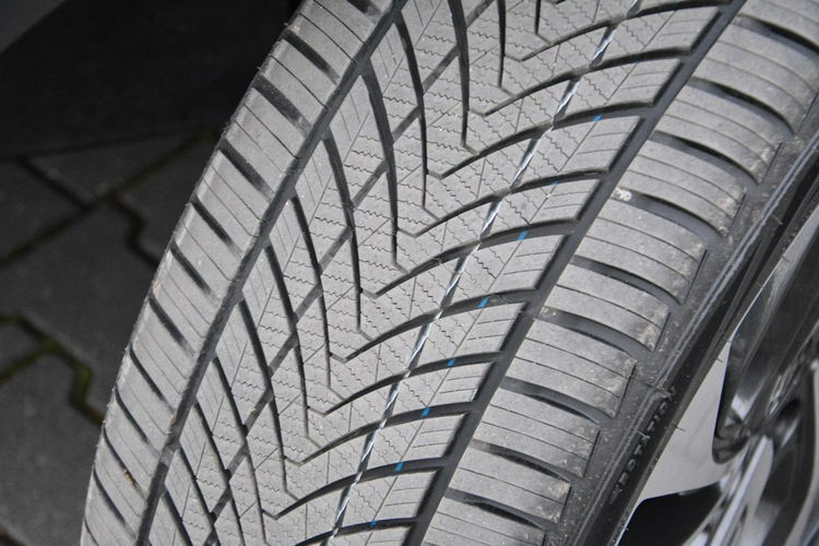 Hyundai Tucson 79 tys Przebieg Ledy Duża Navi Kamera ASO Alu 19 zdjęcie 31