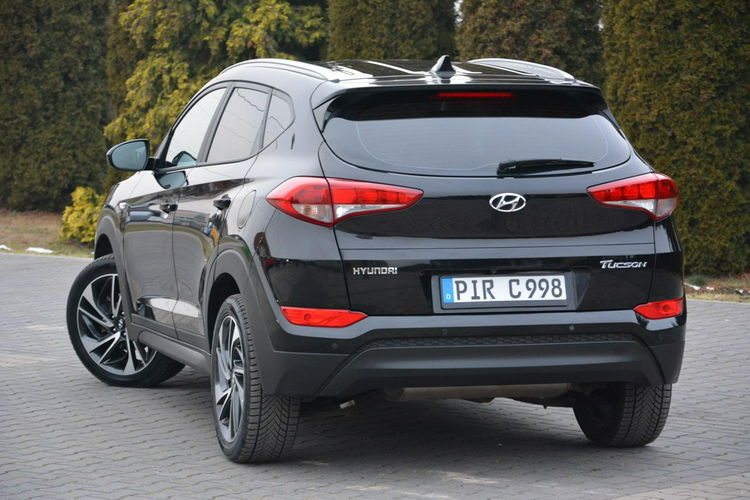 Hyundai Tucson 79 tys Przebieg Ledy Duża Navi Kamera ASO Alu 19 zdjęcie 7