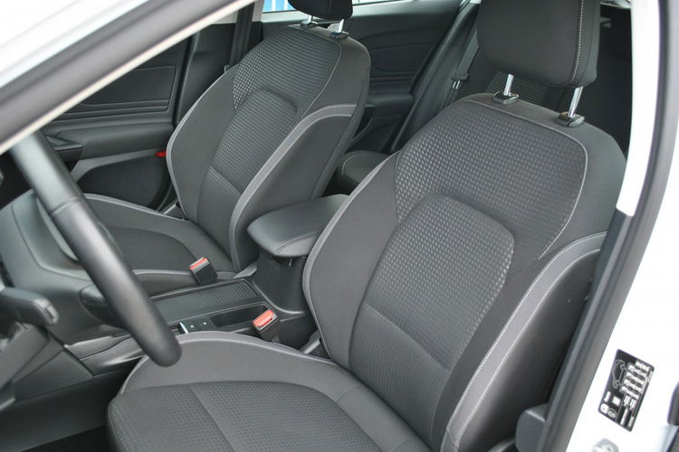 Focus Hatchback Connected 1, 5 EcoBlue 120KM ASO Forda Gwarancja zdjęcie 25