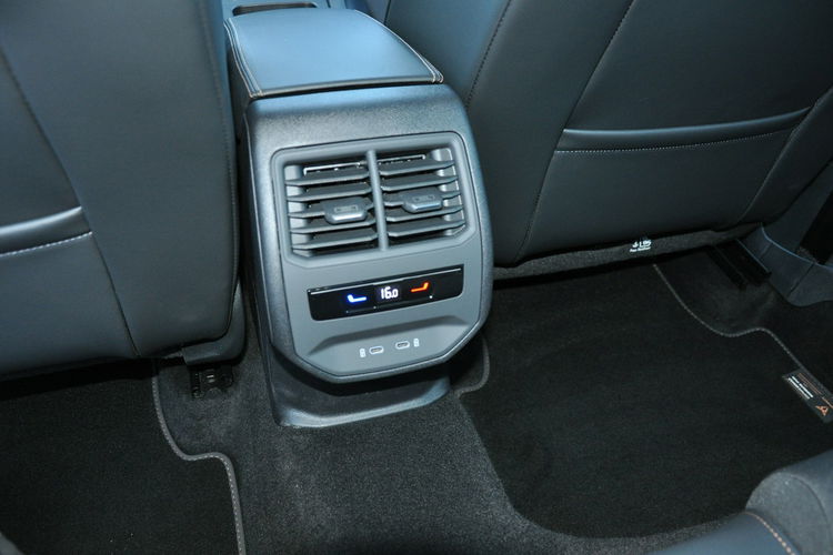 Cupra Formentor 1.5TSI 150KM DSG Podgrz.Kier. Ambiente Kamera El.Klapa FV23% Dealer zdjęcie 24